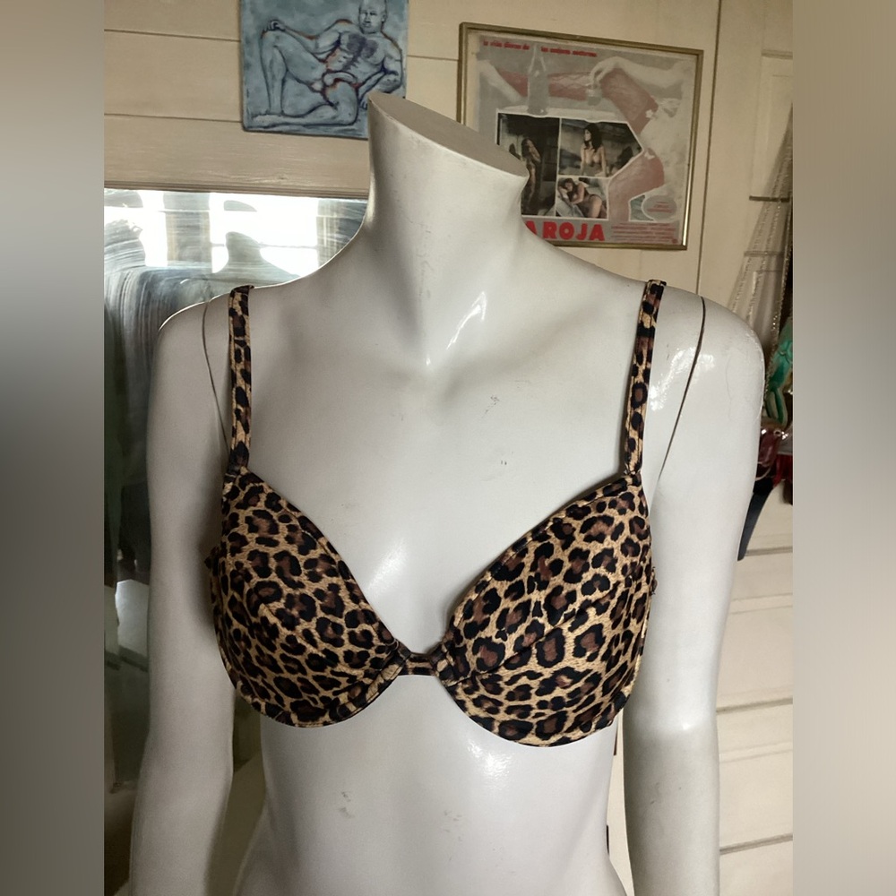 Azure NWOT leopard bras